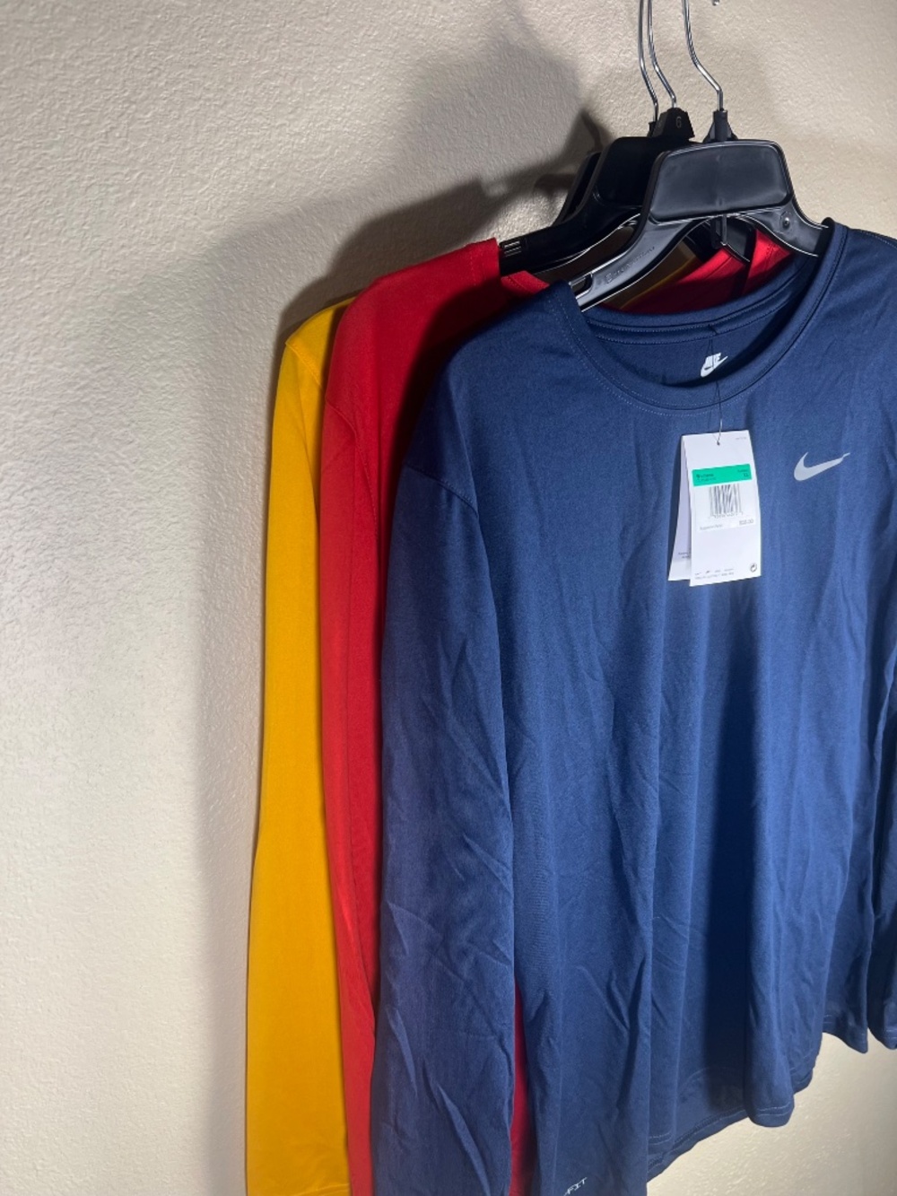 Womens 3 pack xl dryfit long sleeve - Picture 2 of 3